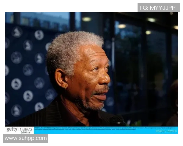 探索巴哈力的智慧与信仰在现代社会中的影响与启示 探索巴哈力的智慧与信仰在现代社会中的影响与启示